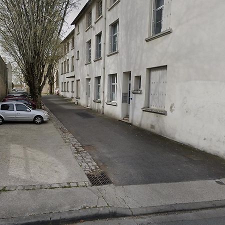 La Terrasse - Parking Gratuit - Fibre - Rdc - Centre Ville 생트 외부 사진
